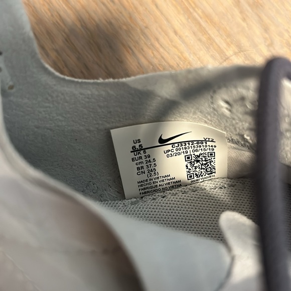 Nike React Kendrick Lamar Collab - Picture 4 of 6